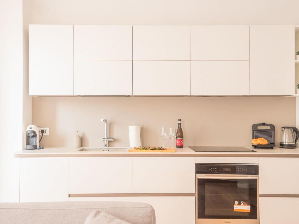 The Best Rent - Modern Apartment Near Corso Buenos Aires ميلان المظهر الخارجي الصورة